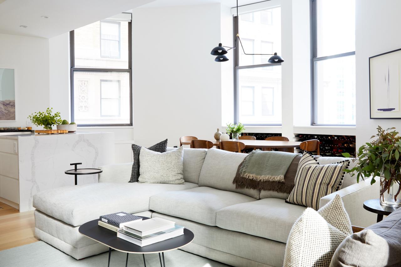 Living minimalist saved room design Living minimalist saved room design