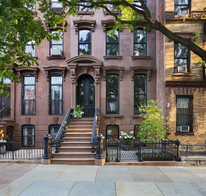 Restored Brooklyn Brownstone House With Fresh Contemporary Interior ...